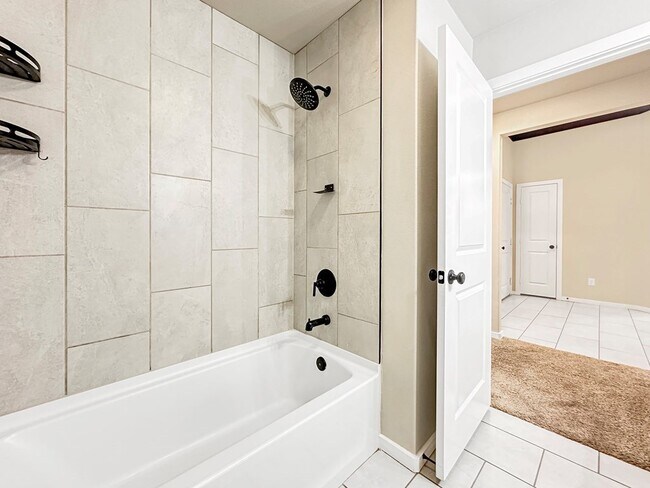 Building Photo - 1337 Masquerade Blvd