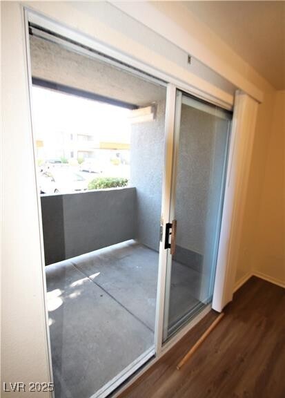 Building Photo - 555 E Silverado Ranch Blvd