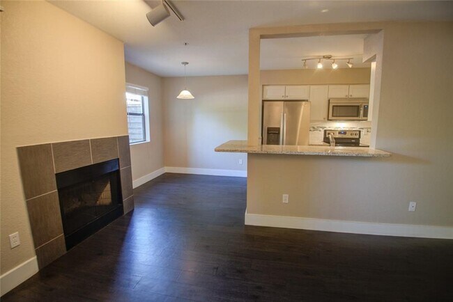 Building Photo - 1306 Norwalk Ln