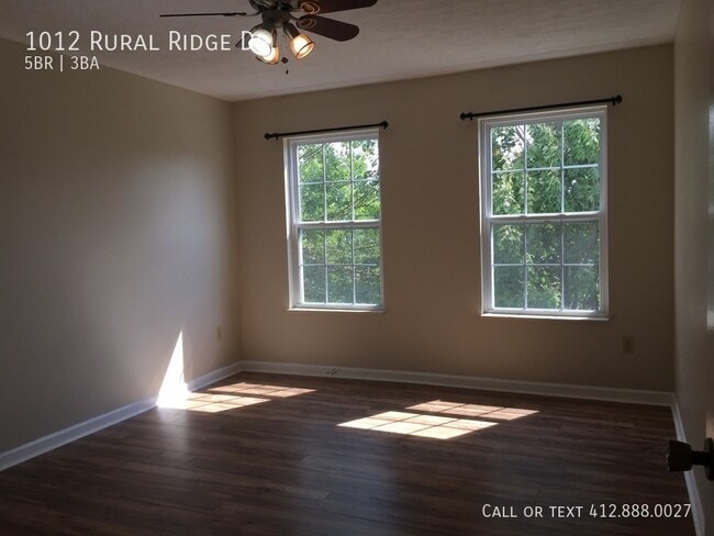 Building Photo - 1012 Rural Ridge Dr