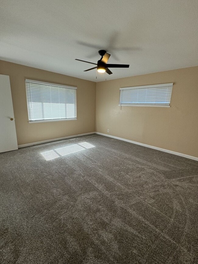 Building Photo - 3-Bedroom Home with Spacious Backyard Available to move in April 1