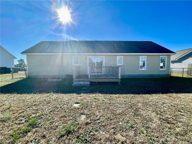 Building Photo - 184 Brandywood Ct
