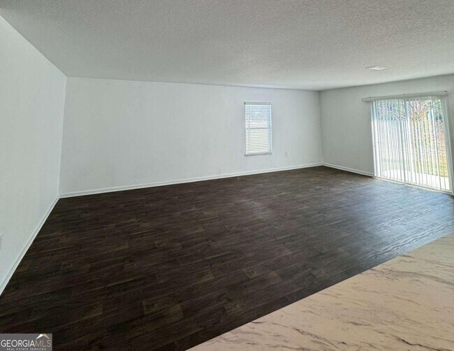 Building Photo - 101 Landing Blvd