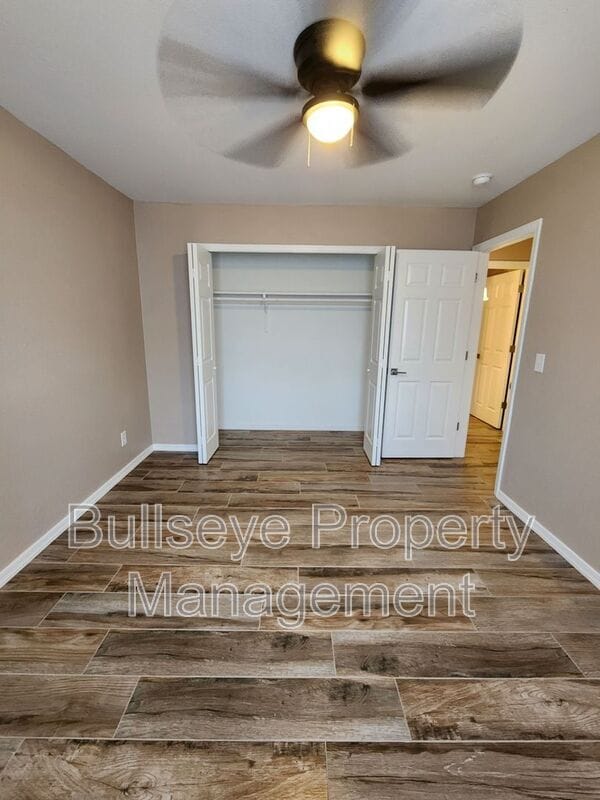 Building Photo - 143 S Doran