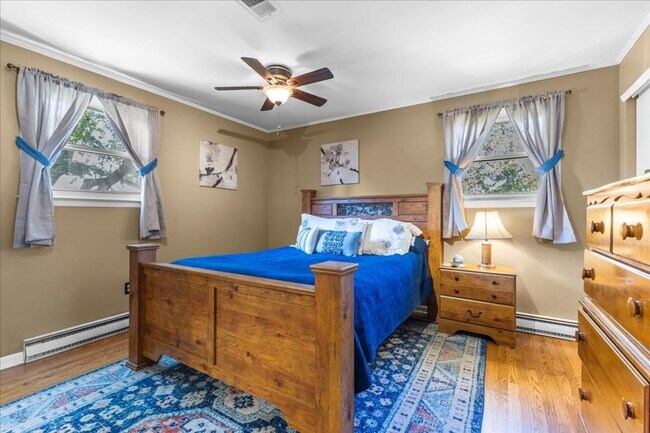 Building Photo - Beautiful Detached Home in Prime Salisbury...