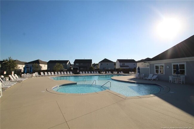 Building Photo - 1113 Congleton Pl