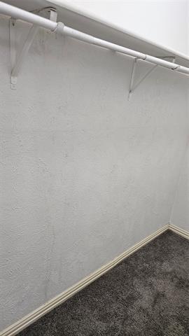 Building Photo - 5506 Willow Cir