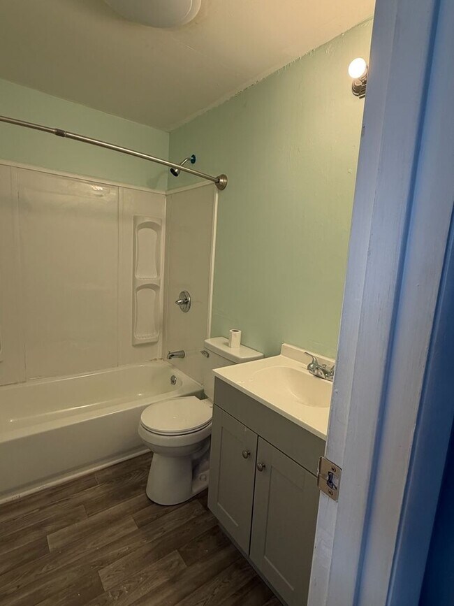 Building Photo - Apt A - 1 bedroom 1 bath in Fayette City