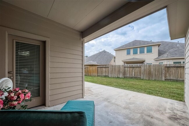 Building Photo - 21029 Crinet Square