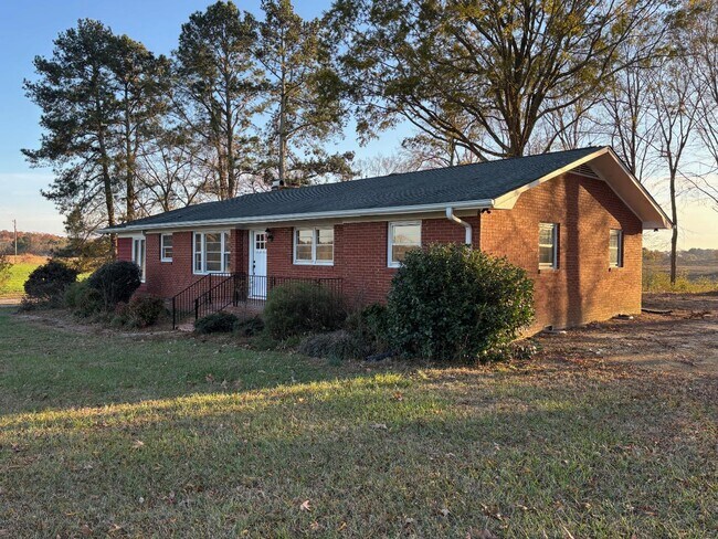 Building Photo - 7708 Old Goldmine Rd