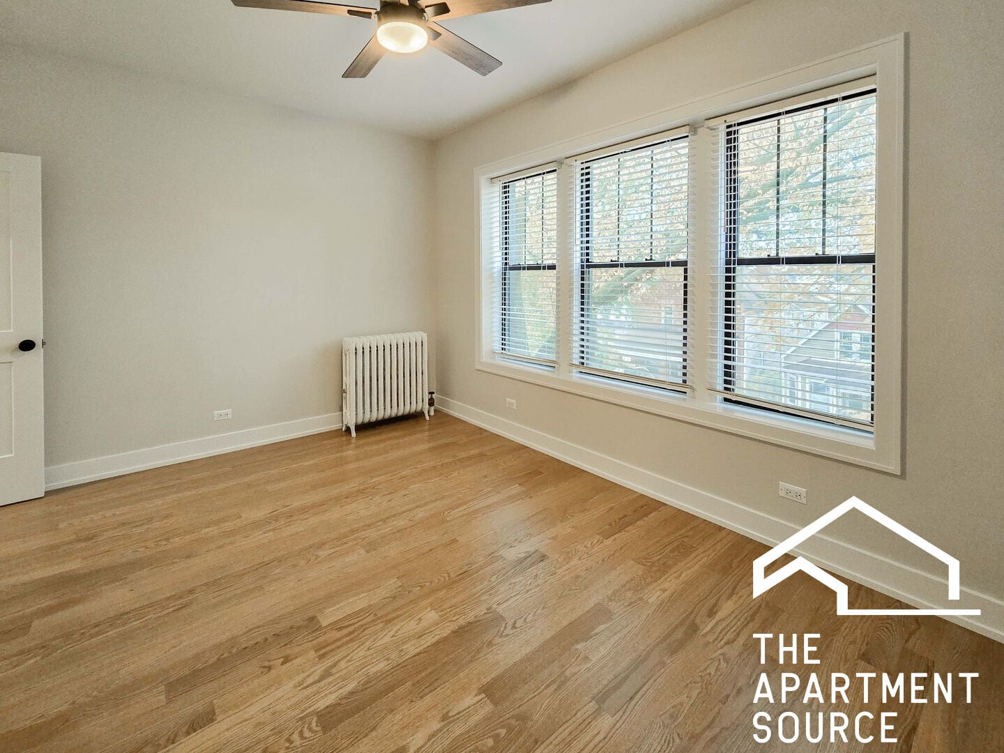 Building Photo - 2251 W Argyle St