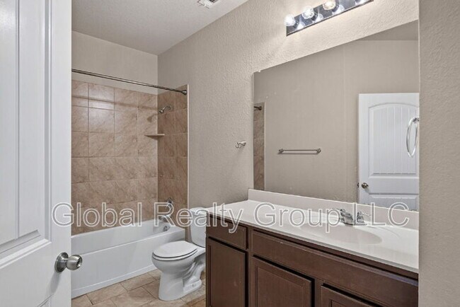 Building Photo - 14918 Goldfinch Wy