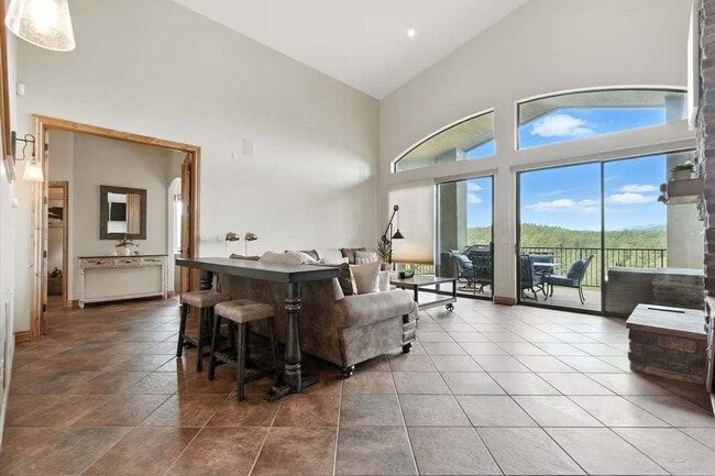 Building Photo - 1670 South Maddi-SI ID1475807P