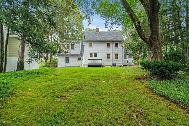 Building Photo - 14 Gleason Rd