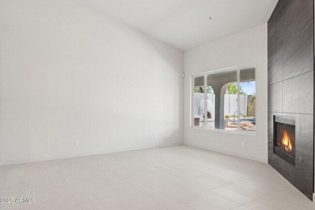 Building Photo - 11367 N 131st Pl