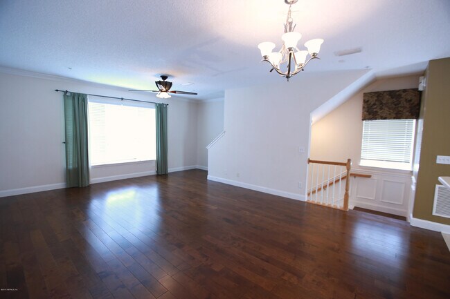 Building Photo - 4442 Rock Creek Cir