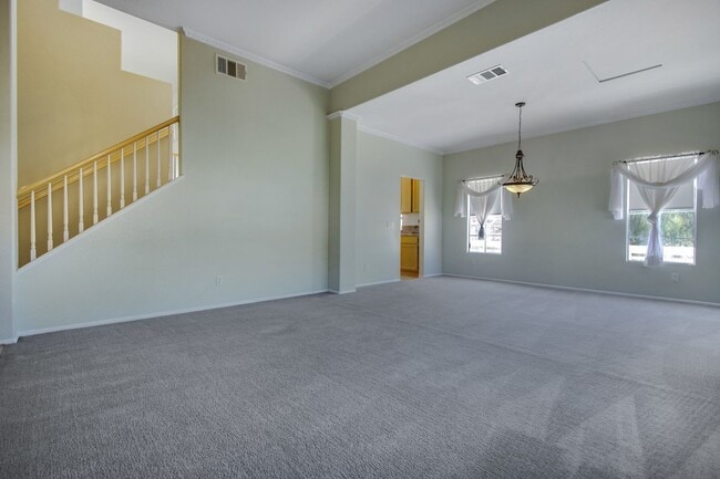 Building Photo - 34122 Courtney Terrace