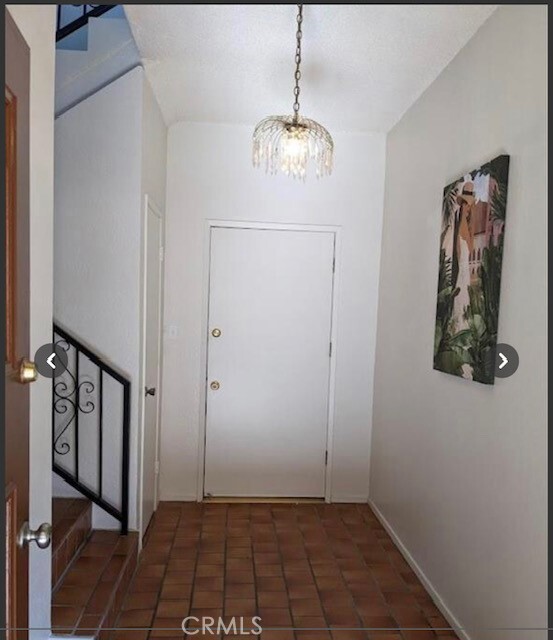 Building Photo - 1233 W 24th St
