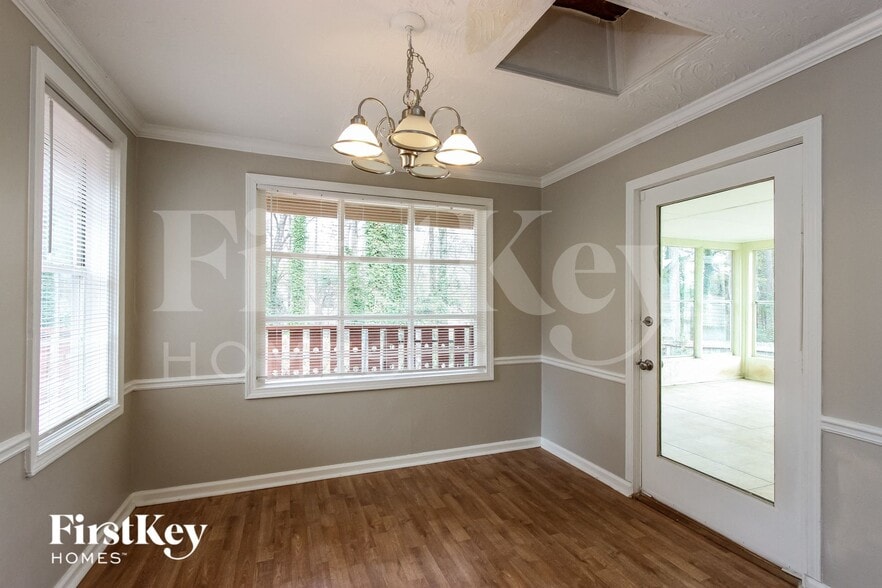 Building Photo - 6936 Deshon Ridge Dr