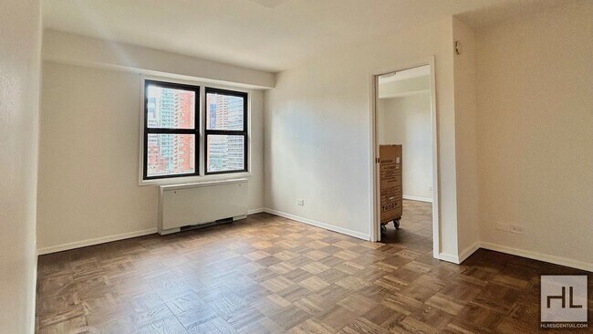 Primary Photo - EAST 63 STREET