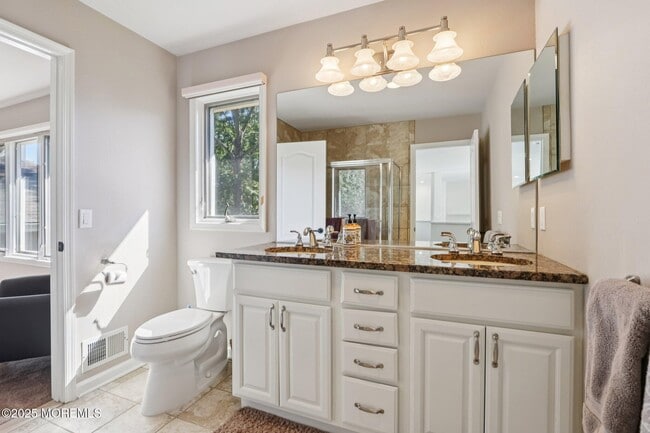 Building Photo - 211 Piper's Landing Ct