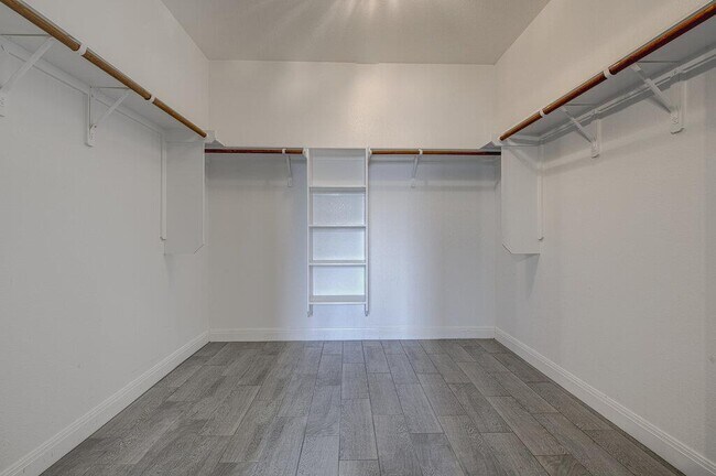 Building Photo - 110 Kou Ct