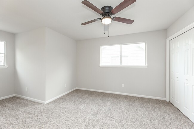 Building Photo - 21402 Park Royale Dr