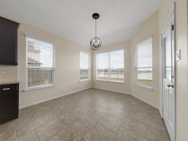 Building Photo - 9318 Turnbull Ln