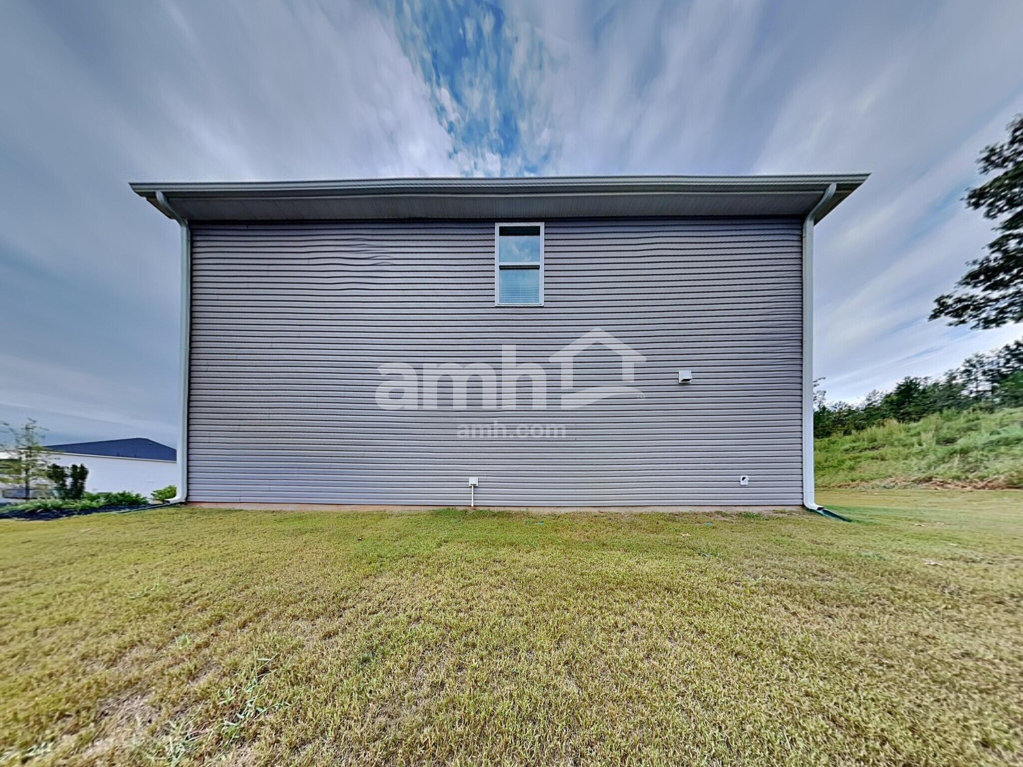 Building Photo - 223 Maxwell Dr