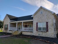 Building Photo - 9500 Mayfield Ave