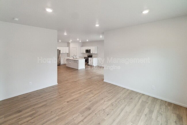 Building Photo - 5508 W Jamestown Ln