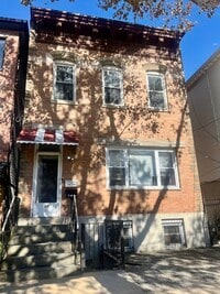 Building Photo - 92 Leonard St