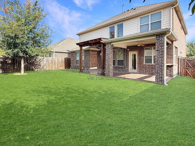 Building Photo - 10228 Tahoka Pl