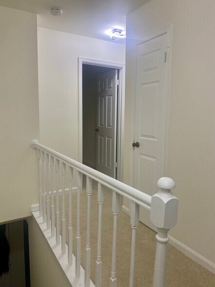 Building Photo - 2131 Dominion Heights Ct