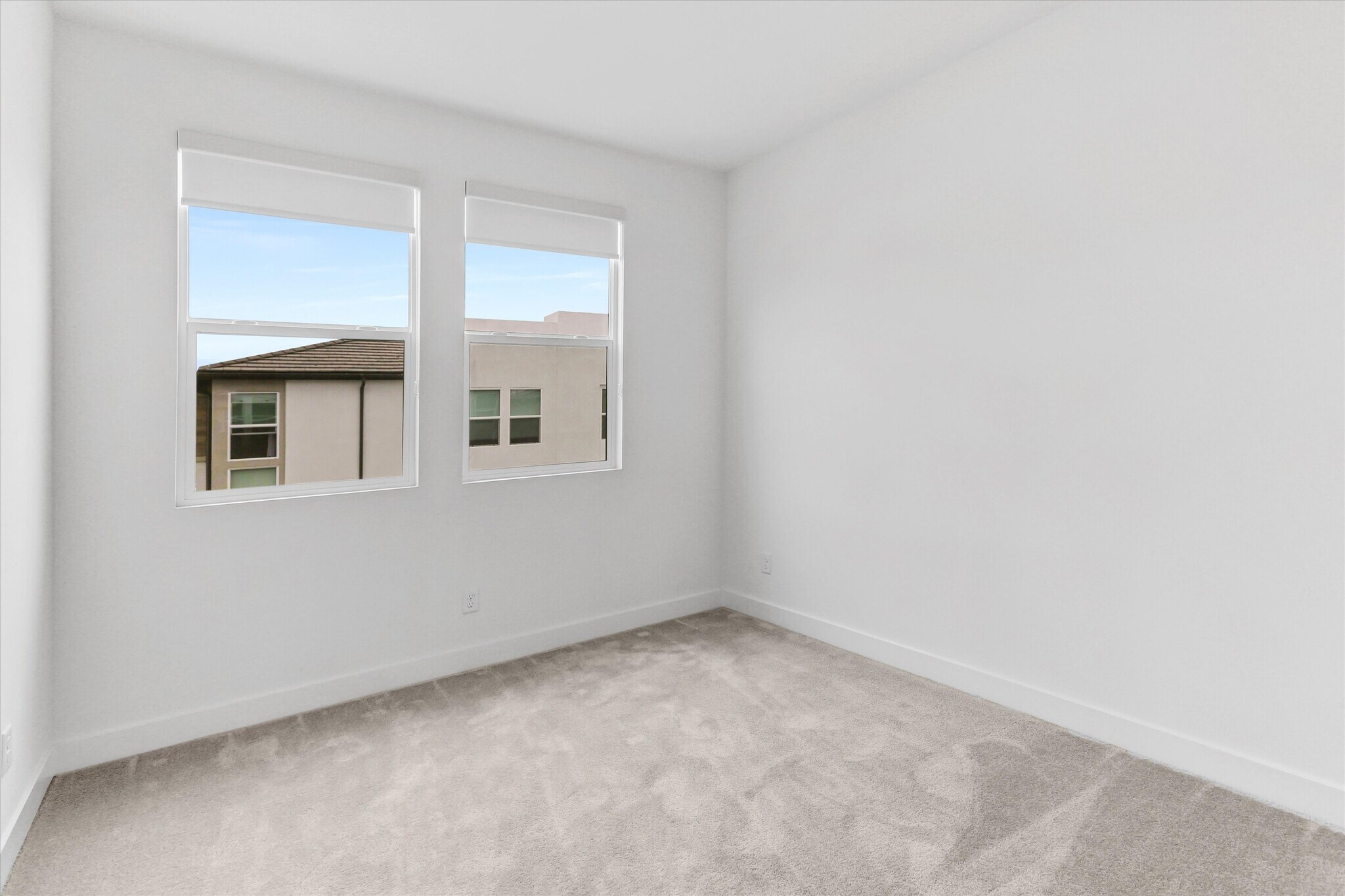 Building Photo - 2618 Everly Dr