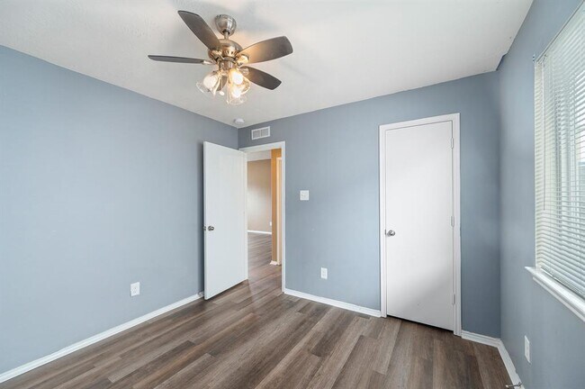 Building Photo - 17219 Osprey Landing Dr