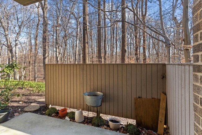 Building Photo - 6071 Majors Ln