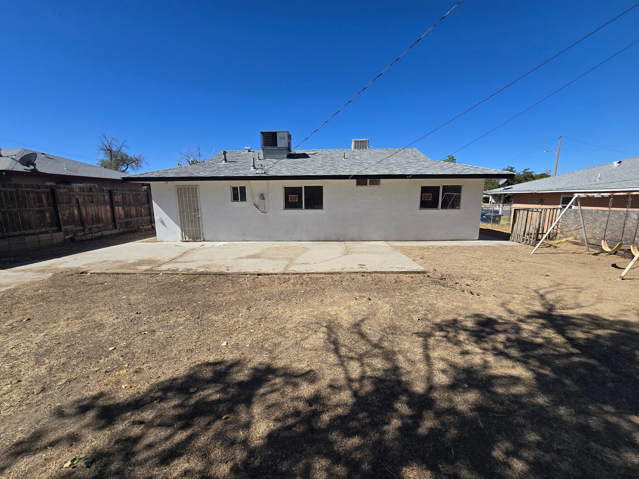 Building Photo - 44414 Andale Ave