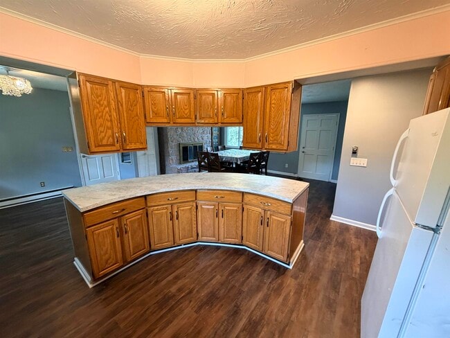 Building Photo - 5950 Rawley Pike