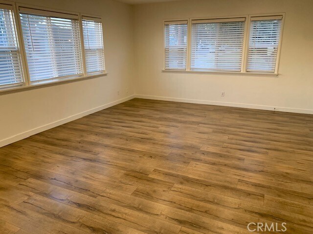 Building Photo - 2519 Tulare Ave