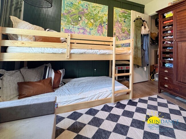 Building Photo - Updated 3-Bedroom Home in Fort Walton Beach