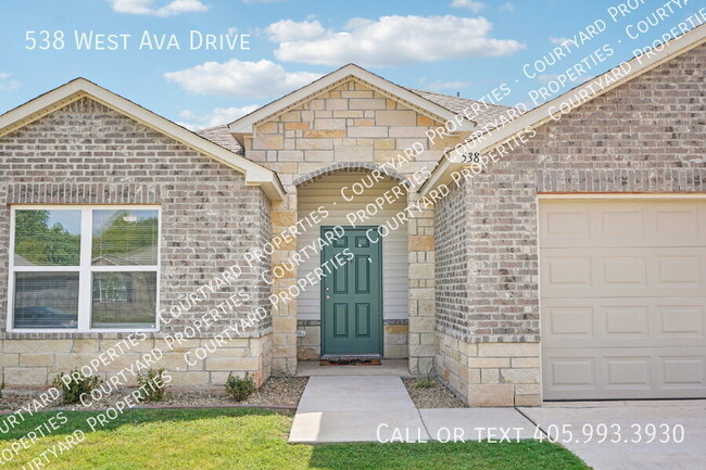 Building Photo - 538 W Ava Dr