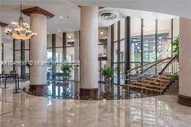 Building Photo - 10185 Collins Ave