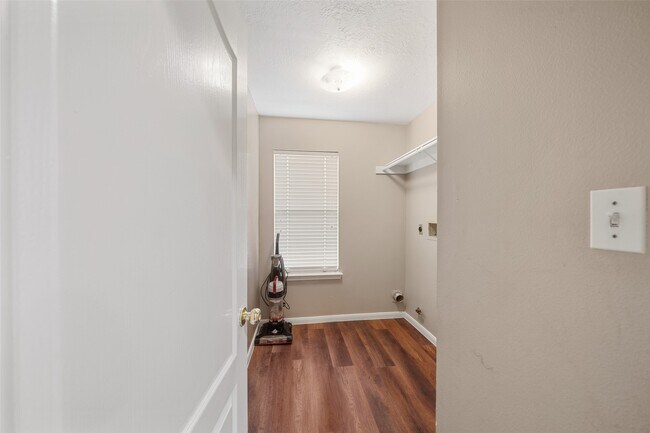 Building Photo - 14506 Hearthstone Meadows Dr