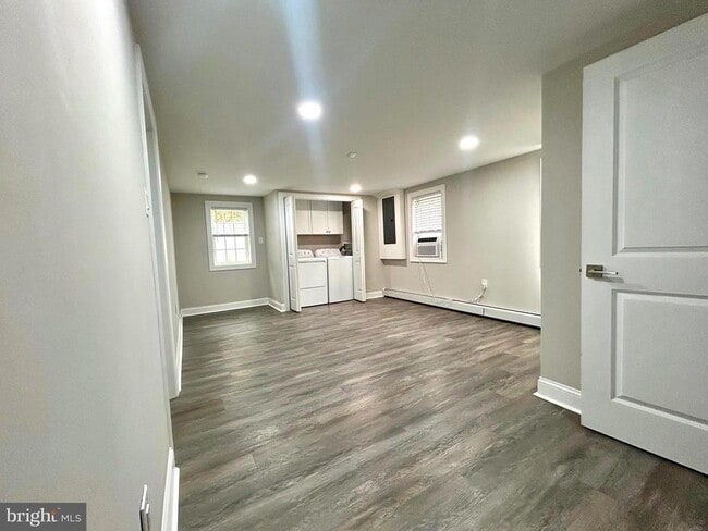 Building Photo - 381 Upper Gulph Rd