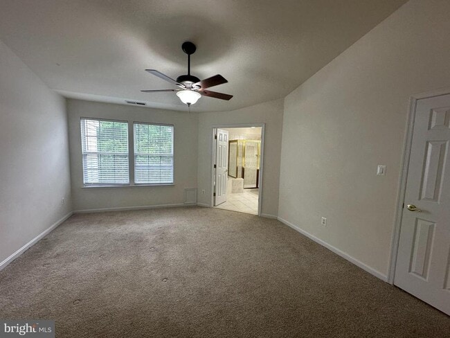Building Photo - 43115 Forest Edge Square