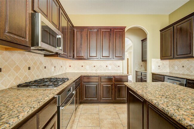 Building Photo - 25410 Lancaster Pine Dr