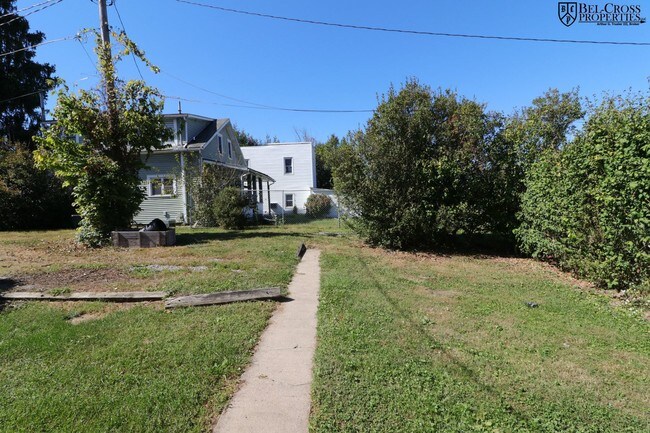 Building Photo - 2 br, 1 bath House - 15 Garrison Street