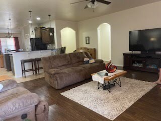 Building Photo - 1928 E 133rd Ct S