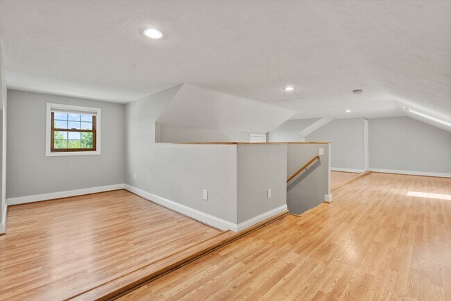 Building Photo - 368 Boylston St